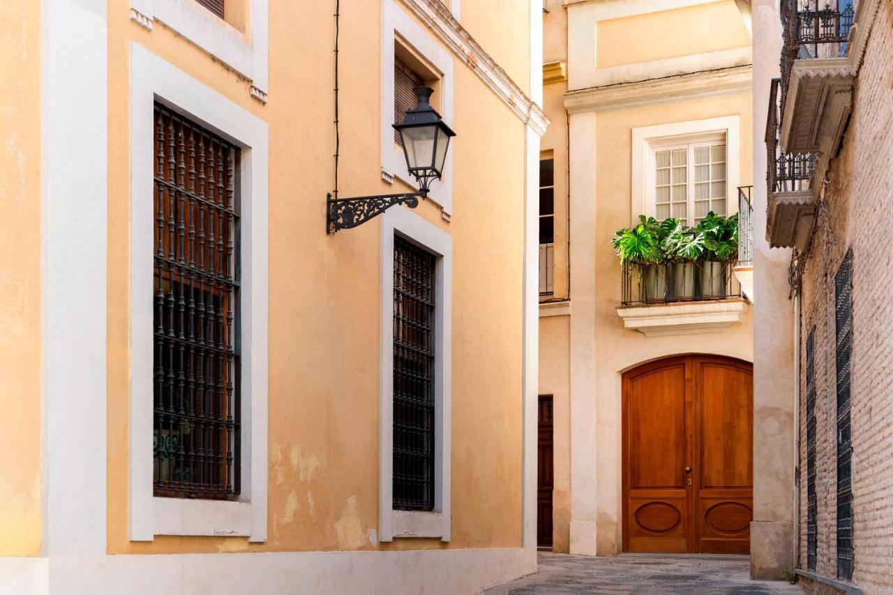 Genteel Home Pasaje Santa Cruz Seville Ngoại thất bức ảnh